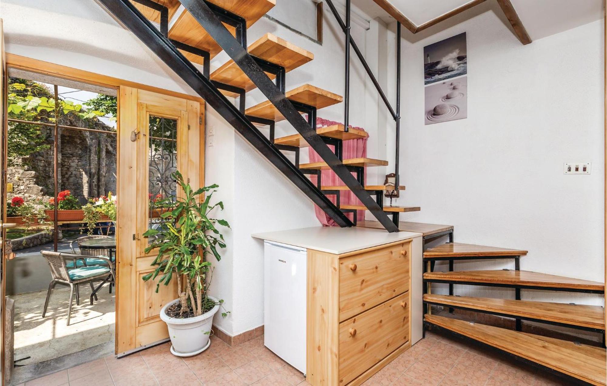 Nice Apartment In Kastav With Wifi エクステリア 写真